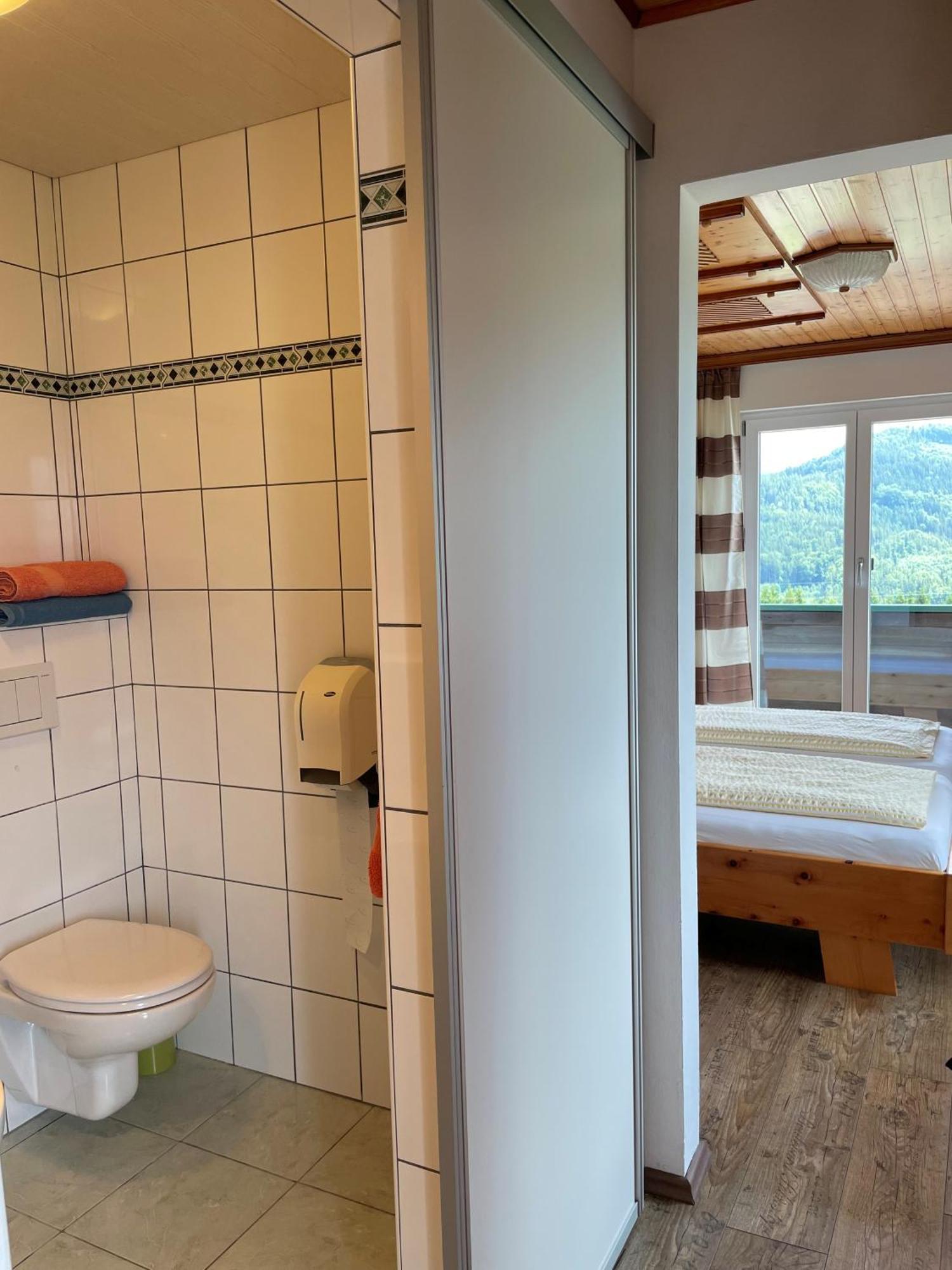 Gasthaus Schoeberingerhof Weyregg am Attersee Dış mekan fotoğraf