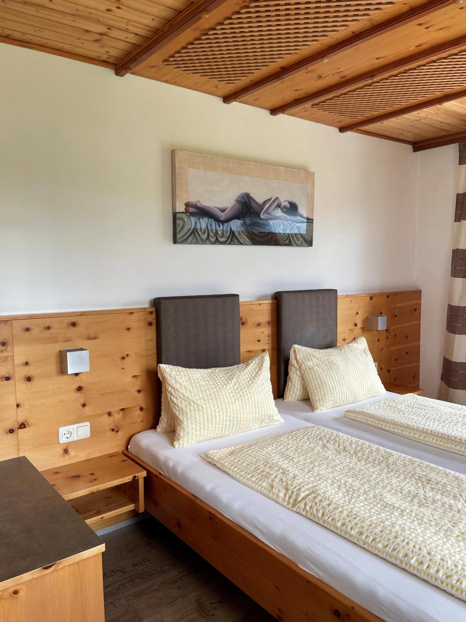 Gasthaus Schoeberingerhof Weyregg am Attersee Dış mekan fotoğraf